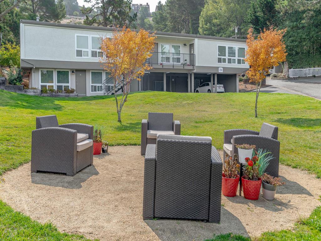 Trailhead Apartments At Tam Junction photo 4